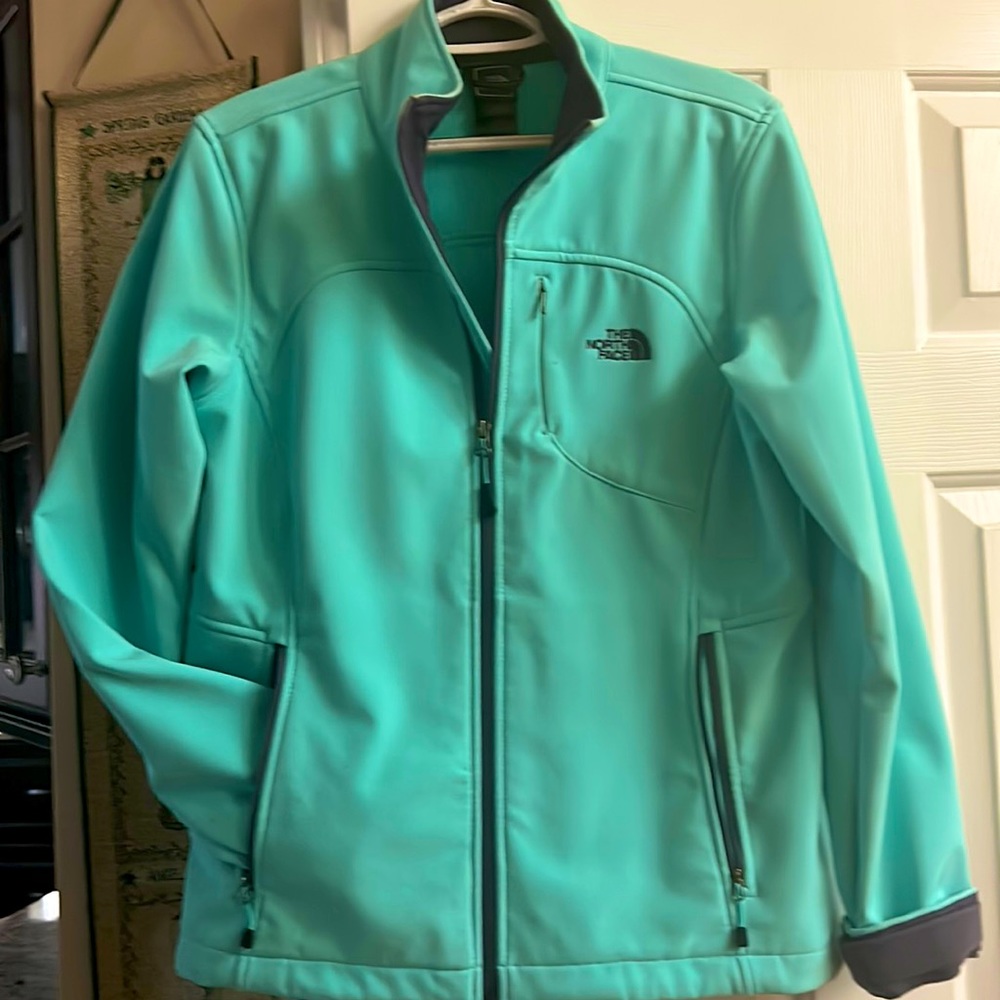 NorthFace front zip fall jacket